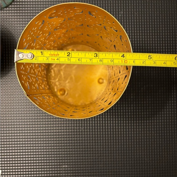 Gold Metal Candle Holder - Picture 3 of 6
